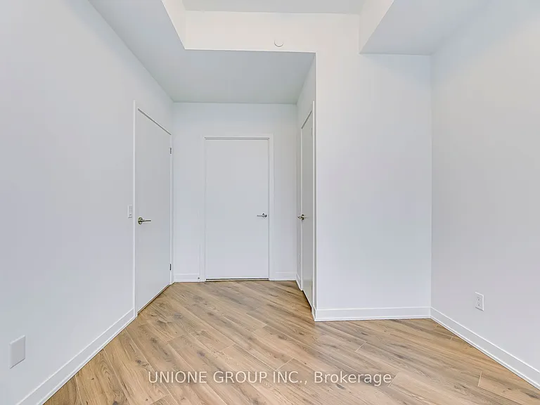 405 Dundas St W #336 — Photo 21