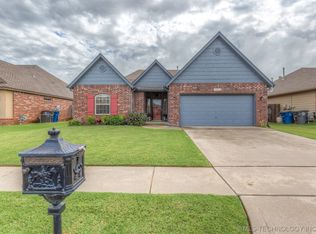 18826 E 48th Pl N, Tulsa, OK 74134