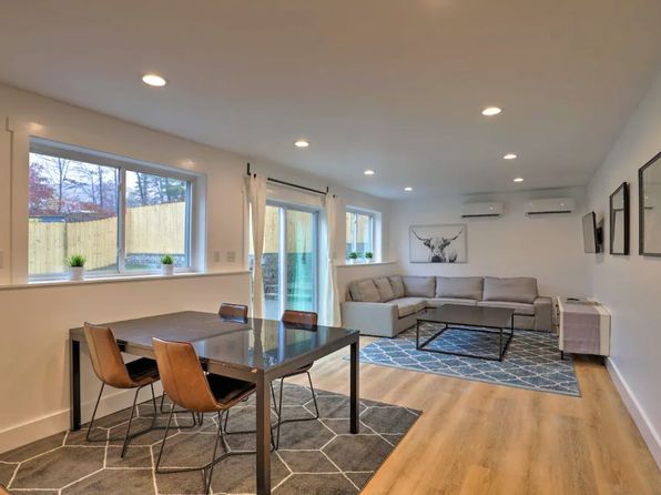 70 Pearl St #BASEMENT