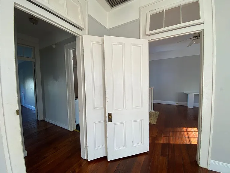 1438 Pleasant St #C — Photo 2