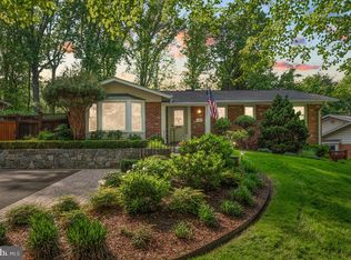 6708 Old Stage Rd, Rockville, MD 20852