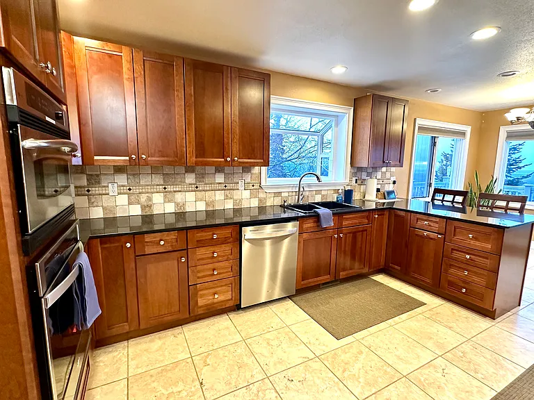12301 Mountain Ash Dr — Photo 14