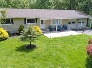 38 Stonecrop Rd, Norwalk, CT 06851