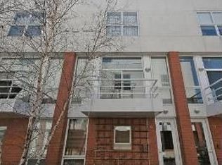 2928 N Wood St UNIT D, Chicago, IL 60657