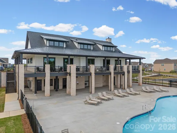 909 Cobbled Way, Fort Mill, SC 29715
