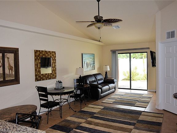 5th image of 3729-3731 SW 8th Ct