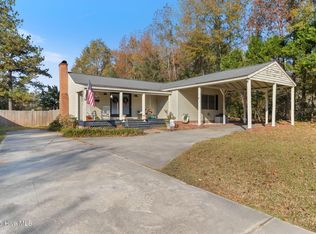 813 James St, Whiteville, NC 28472