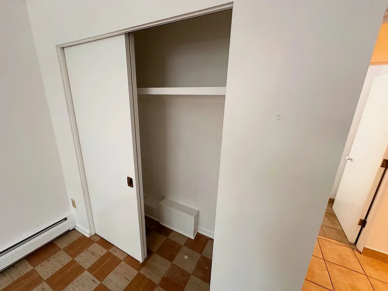 2929 Unwin Rd NW — Photo 18