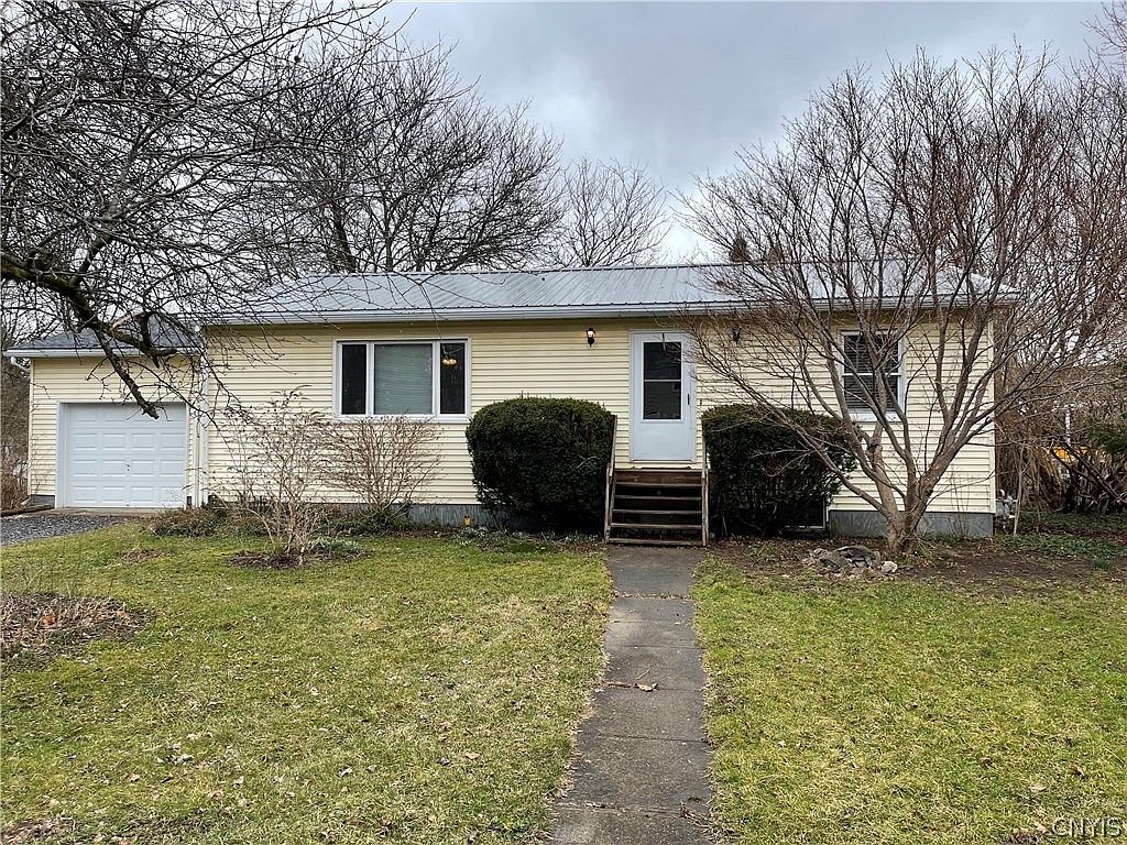 30 Central St, Moravia, NY 13118 Zillow