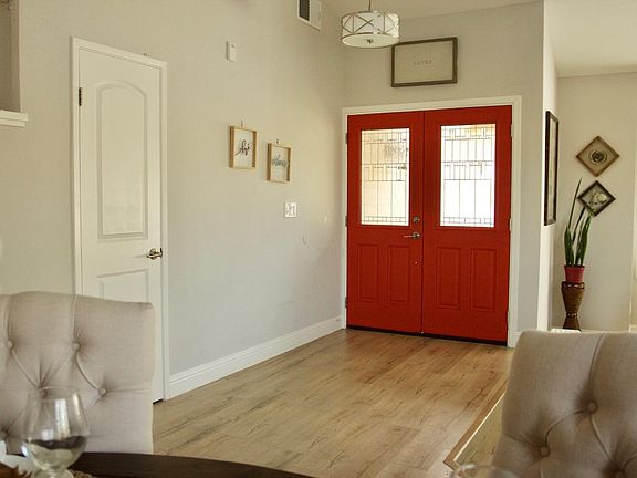 4th image of 6843 Corte De Flores