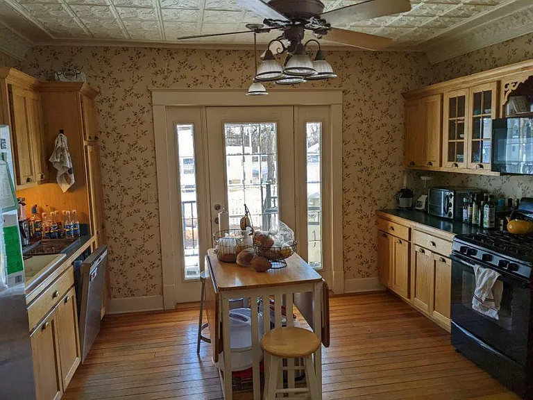 1920 Loras Blvd — Photo 16
