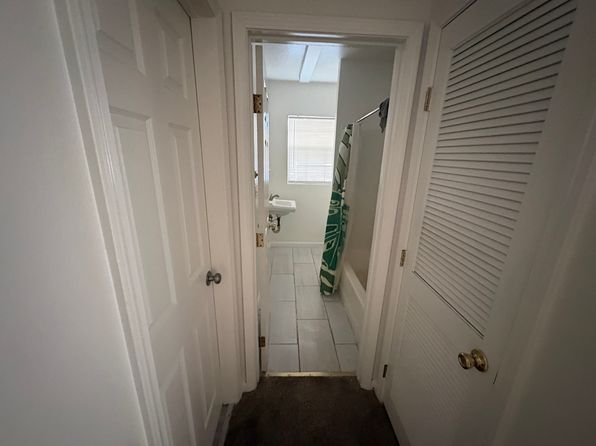 1128 F St APT 1