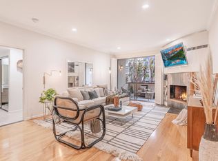 11755 Montana Ave APT 102, Los Angeles, CA 90049