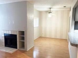 806 W 24th St APT 201, Austin, TX 78705