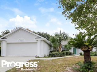 2980 W Beaumont Ln, Eustis, FL 32726