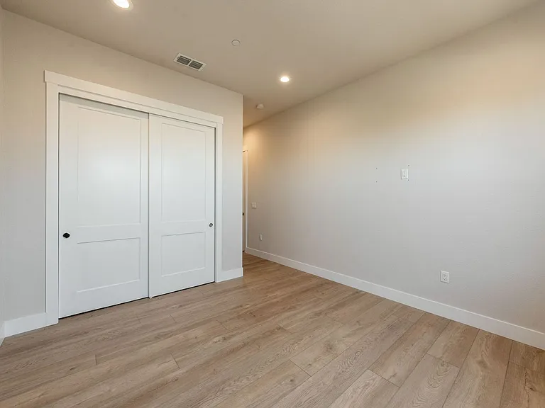 1342 Wheeler Peak Ct — Photo 52