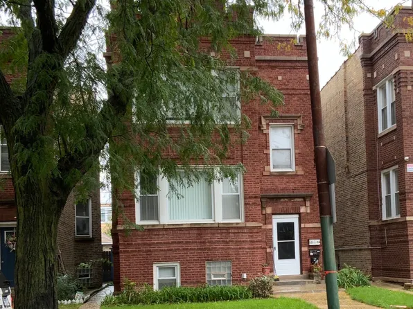 5236 W Montrose Ave, Chicago, IL 60641