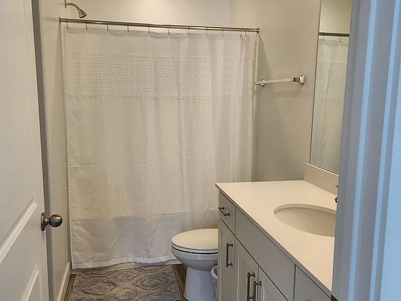 5th image of 379 N 2050 W
