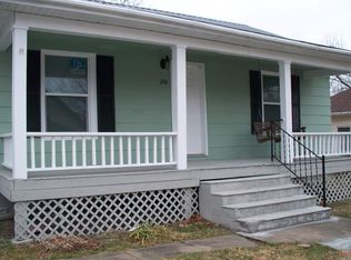 216 Phelps St, Windsor, MO 65360