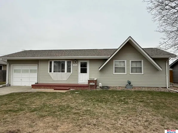 1456 W 8th St, Fremont, NE 68025