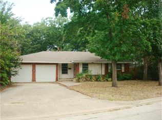 2514 Robinwood Ln, Denton, TX 76209