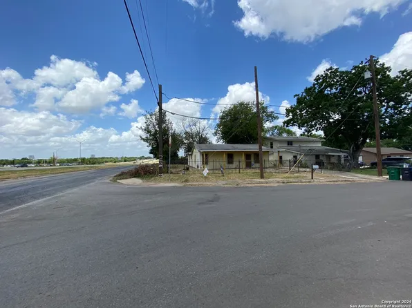 3002 KIOWA ST, San Antonio, TX 78211