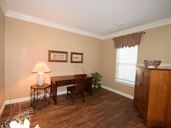 5th image of 5402 Highland Falls Ln