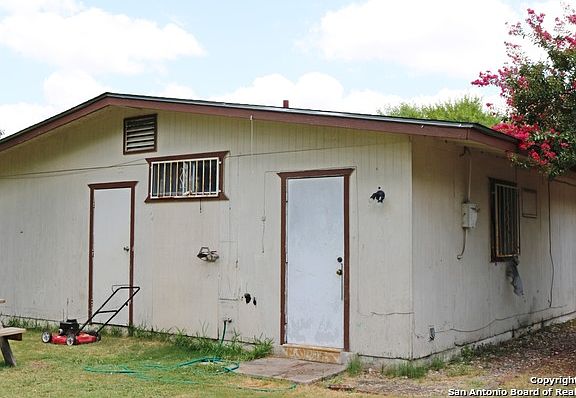 4th image of 6115 Deep Valley Dr