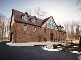 350 Fredonia Rd, Greenville, PA 16125