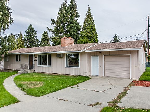 2nd image of 1323 Rosewood Ave