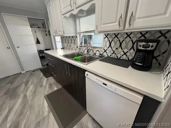 8709 Knight Rd, Boynton Beach, FL 33436