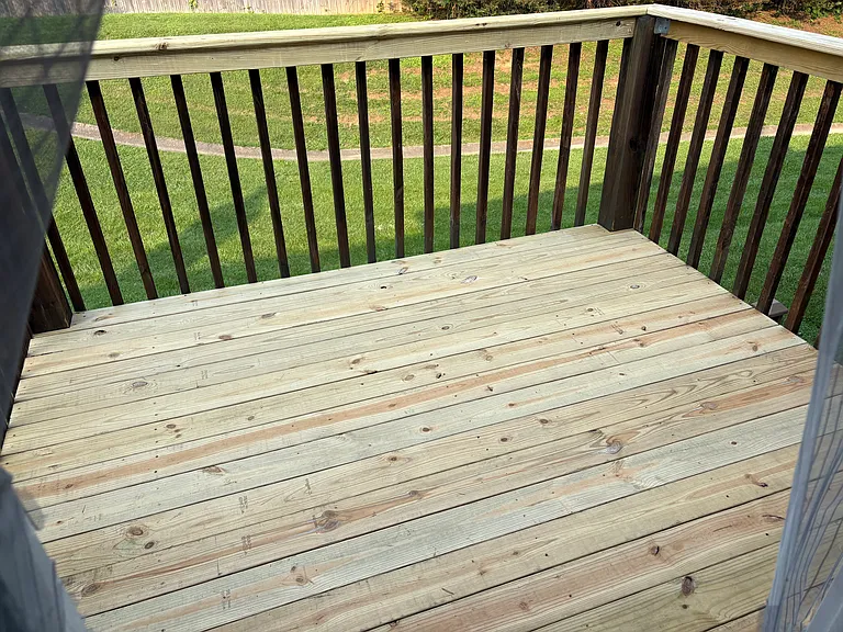 2010 Silverbrook Dr — Photo 12