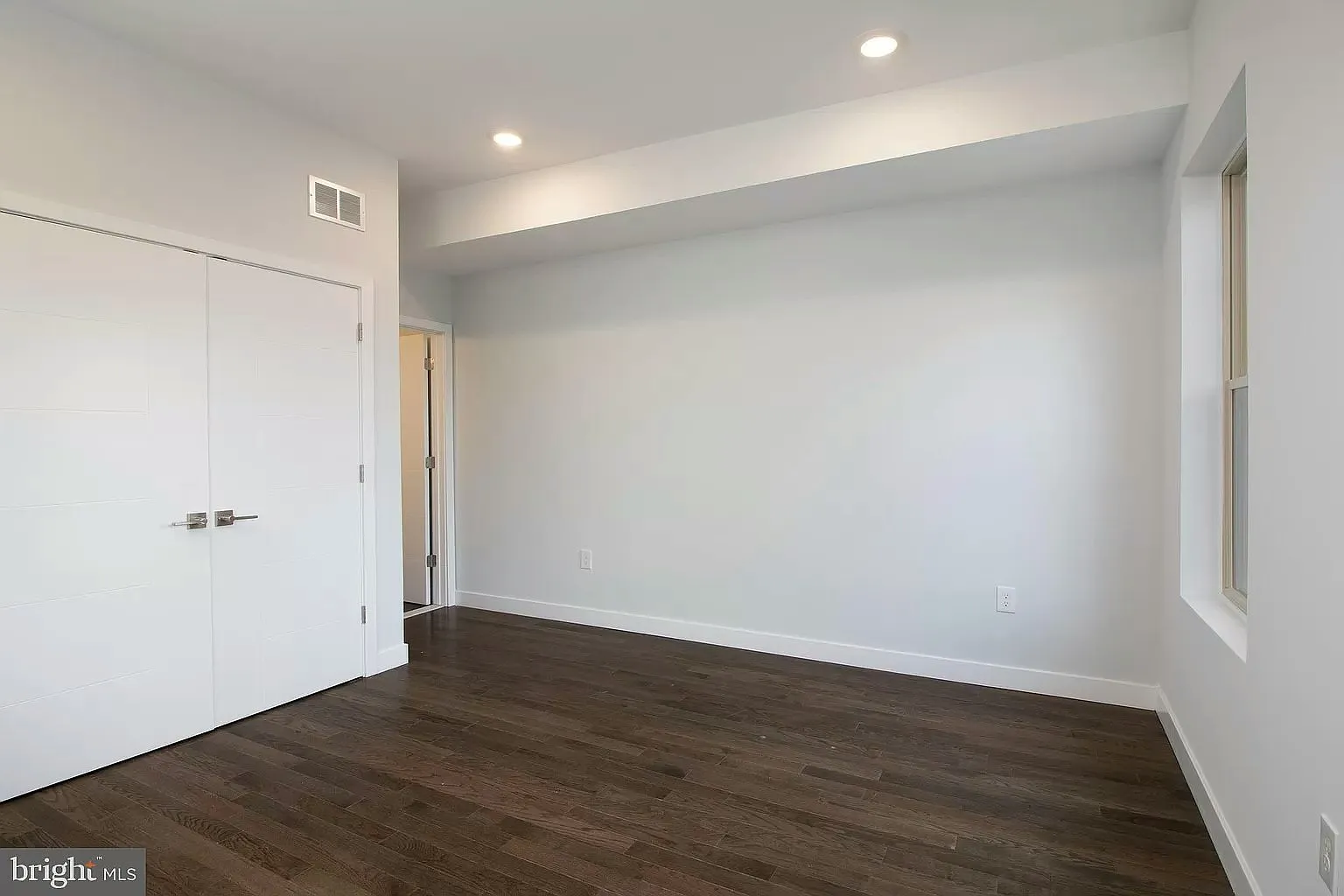 2016 North Franklin Street, Unit 2 — Photo 3