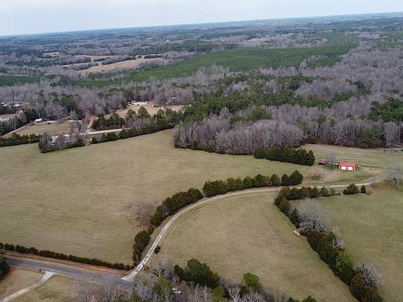 5th image of 161 Monterey Rd