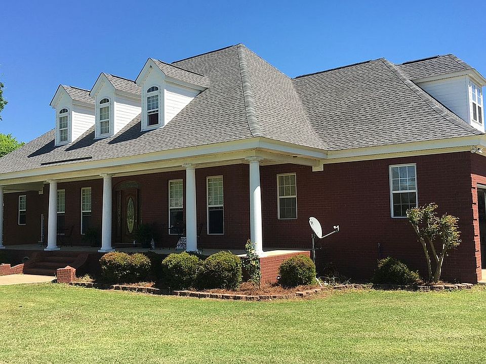 2nd image of 1065 River Ranch Rd
