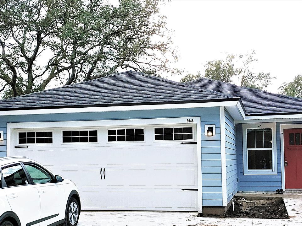 1st image of 3948 Autumn Ln