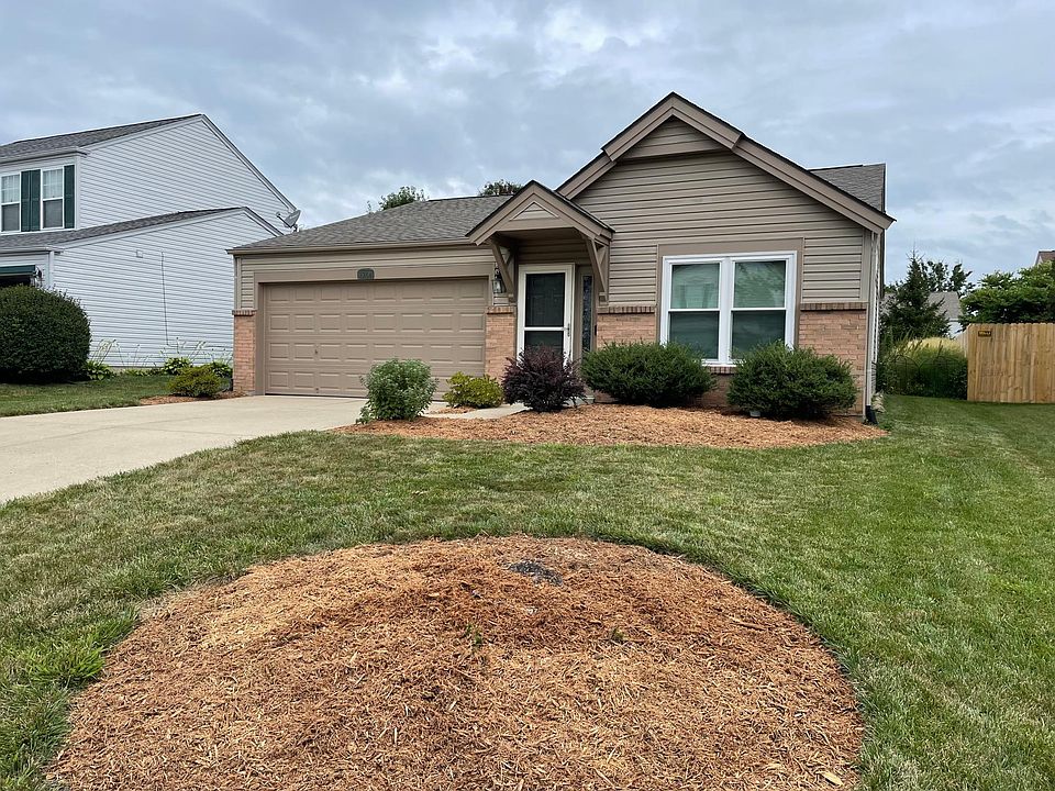 Great curb appeal!