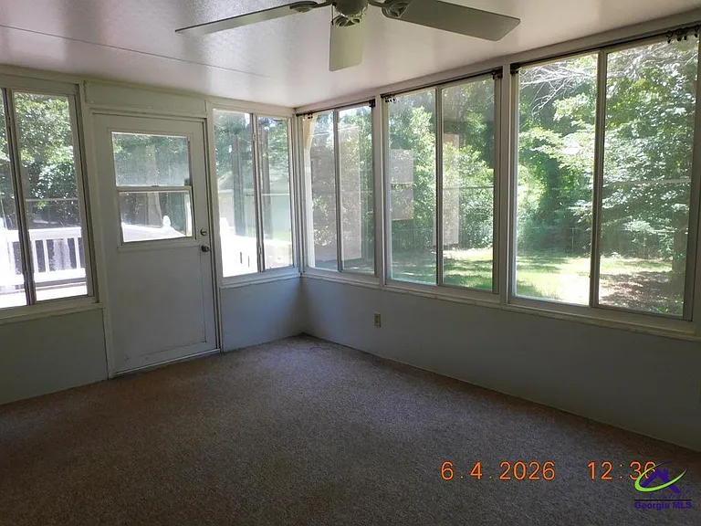 112 Charleston Ct — Photo 22
