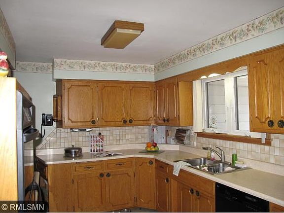 3rd image of 2317 10th Ave S