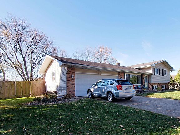 3rd image of 58383 Ox Bow Dr