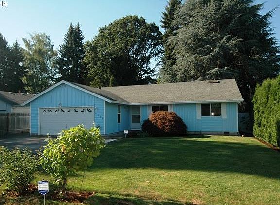 2nd image of 4153 SE Bentley St