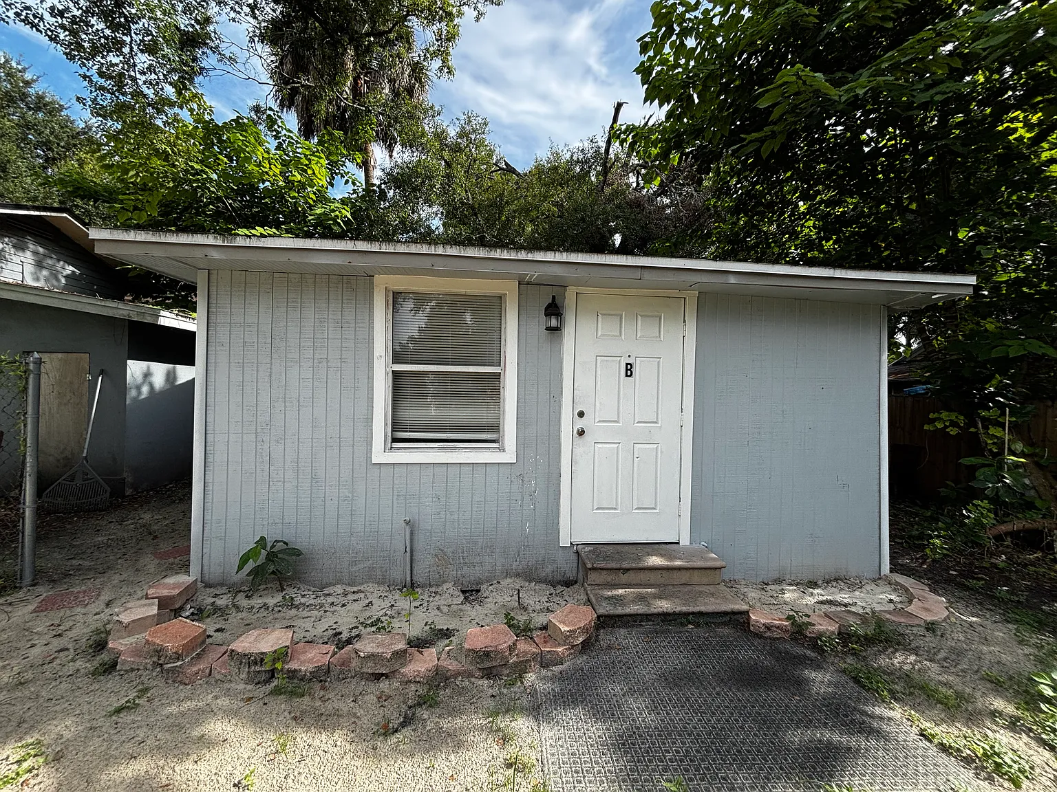 1 bed, 650 sqft, $1,250 — Photo 1