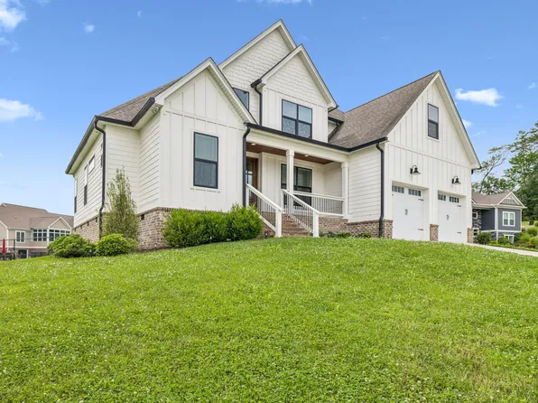 9215 Sir Charles Ct, Harrison, TN 37341