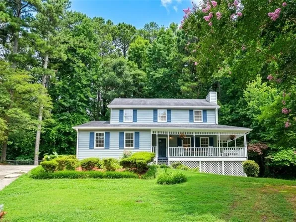 4069 Burnside Ln NW, Lilburn, GA 30047