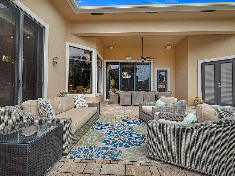 18337 SE Old Trail Dr W — Photo 48