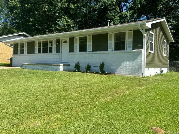 1504 Rebel Dr, Jacksonville, AR 72076