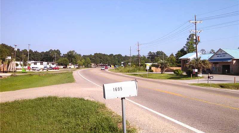 1st image of 1695 Collins Blvd