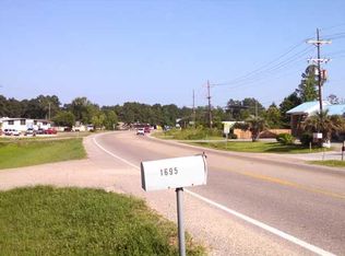 1695 Collins Blvd, Covington, LA 70433