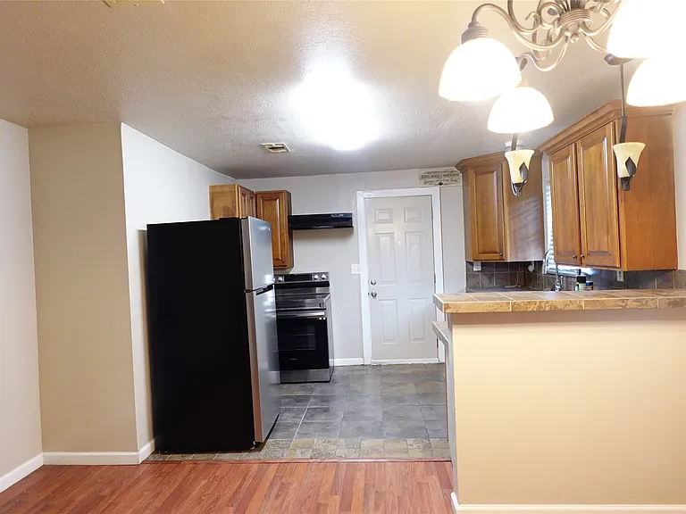 8302 Caddo Rd #8302 — Photo 4