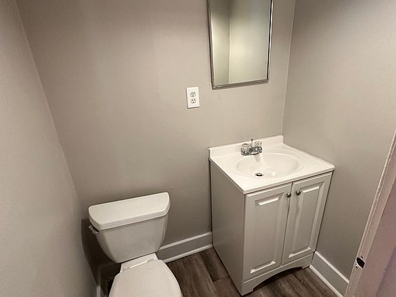 5th image of 3448 Coleman Ave